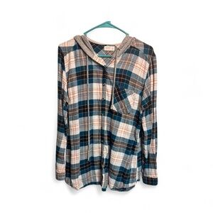 💥Maurices Blue and Orange Plaid Shirt